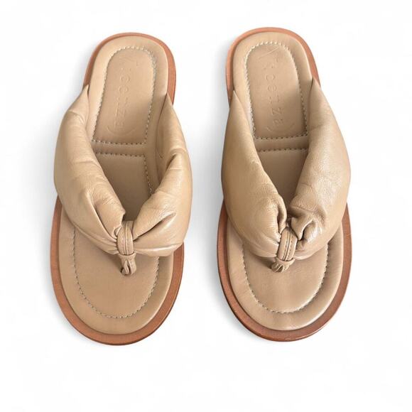 FREE PEOPLE VICENZA PUFFY LEATHER FLIP FLOP SANDALS SIZE 6. - Picture 1 of 7